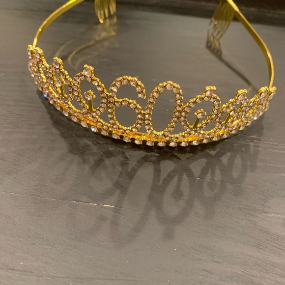 Gold 60th Birthday Tiara - Picture 3 of 4